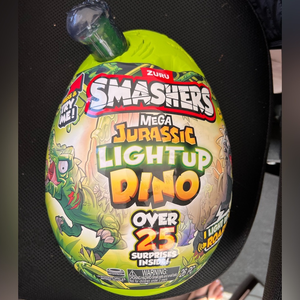 Zuru Smashers - Mega Jurassic Light Up Dino